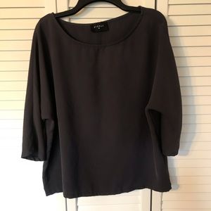 Quarter length sleeves